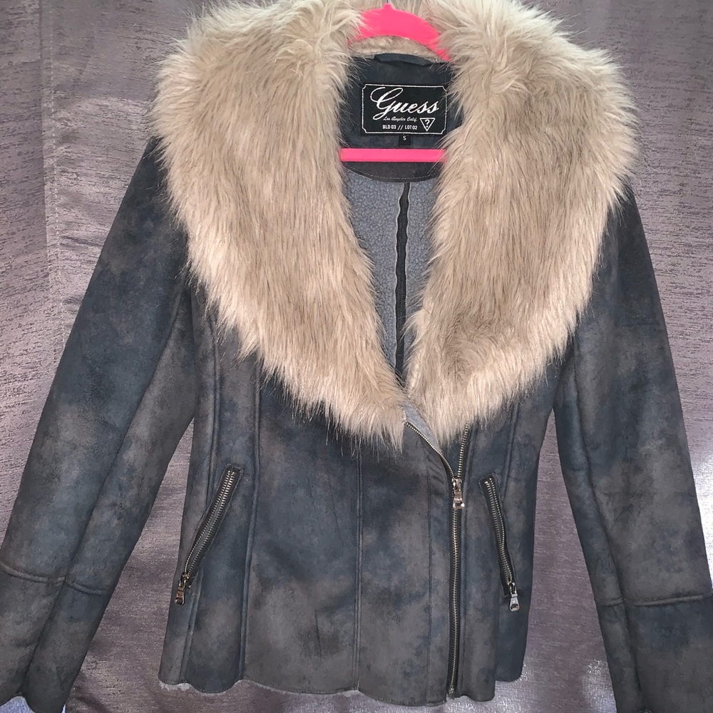 GUESS FUR JACKET 👑